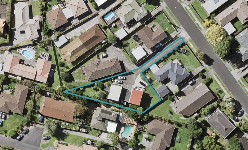 1/47 Luton Avenue, Sunnyhills, Auckland - Carousel 1