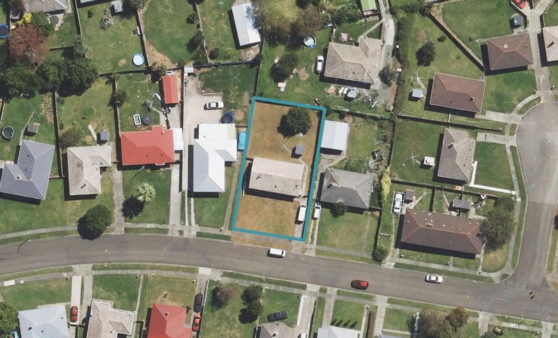 22 Cavendish Crescent, Outer Kaiti, Gisborne - Carousel 1
