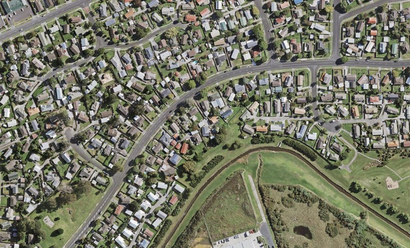 77 Hyperion Drive, Randwick Park, Auckland - Carousel 1