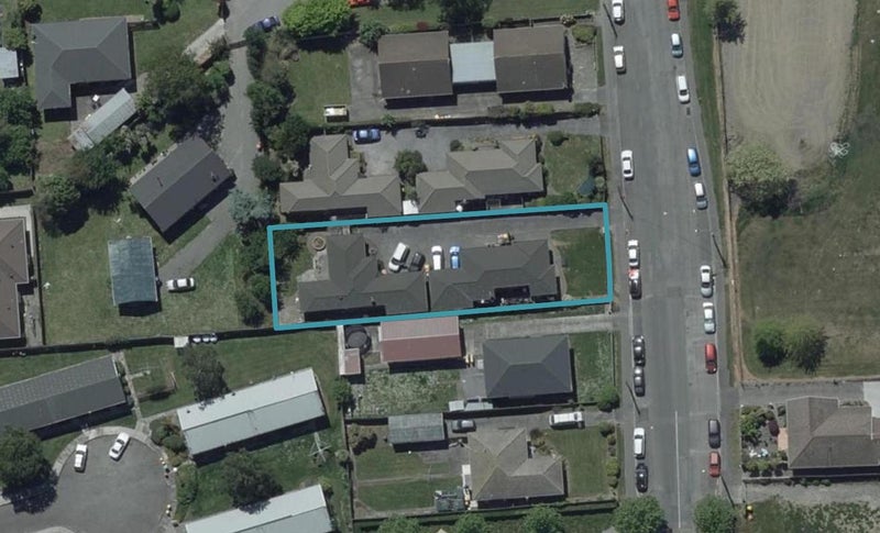 2/49 Golf Links Road, Shirley, Christchurch - Carousel 1