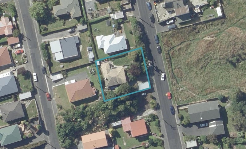 22 Torquay Street, Abbotsford, Dunedin - Carousel 1