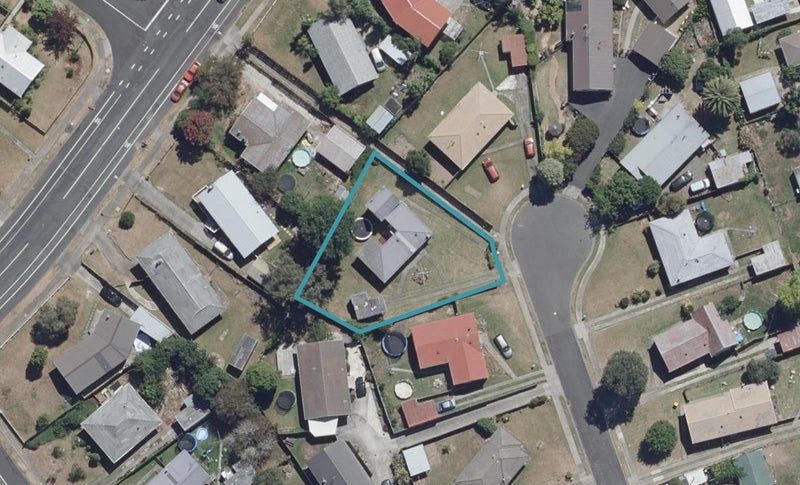 9 Lydiard Place, Chartwell, Hamilton - Carousel 1