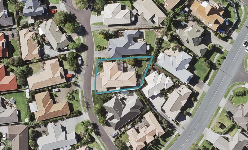 5 Uldale Place, Northpark, Auckland - Carousel 1