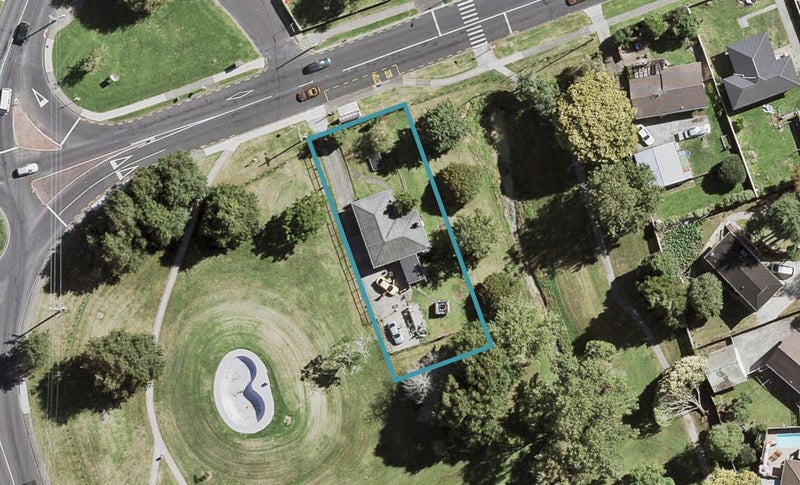 109 Settlement Road, Papakura, Papakura - Carousel 1