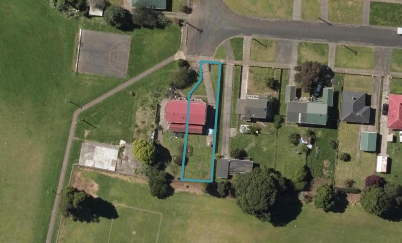 17A Mckinnon Crescent, Otangarei, Whangarei - Carousel 1