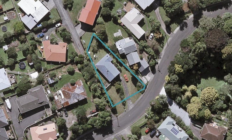 20 Doralto Road, Frankleigh Park, New Plymouth - Carousel 1