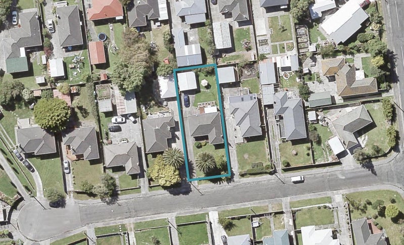 8 McKay Street, Wainuiomata, Lower Hutt - Carousel 1