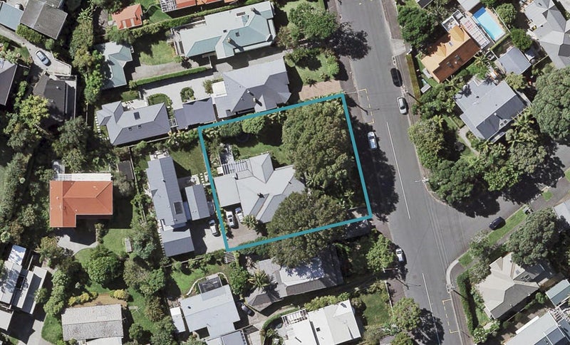 37 Tainui Road, Devonport, Auckland - Carousel 1