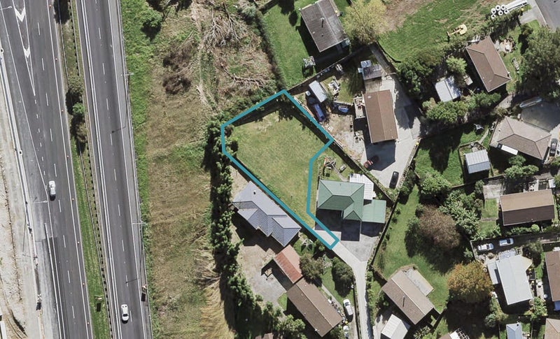 9A Jarrah Place, Massey, Auckland - Carousel 1