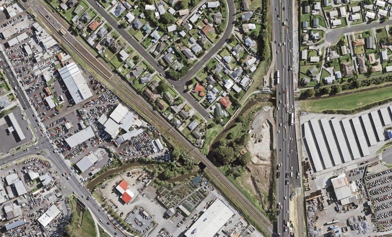 73 Ferguson Street, Manurewa East, Auckland - Carousel 1
