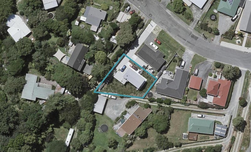 104B Leinster Avenue, Raumati South, Paraparaumu - Carousel 1