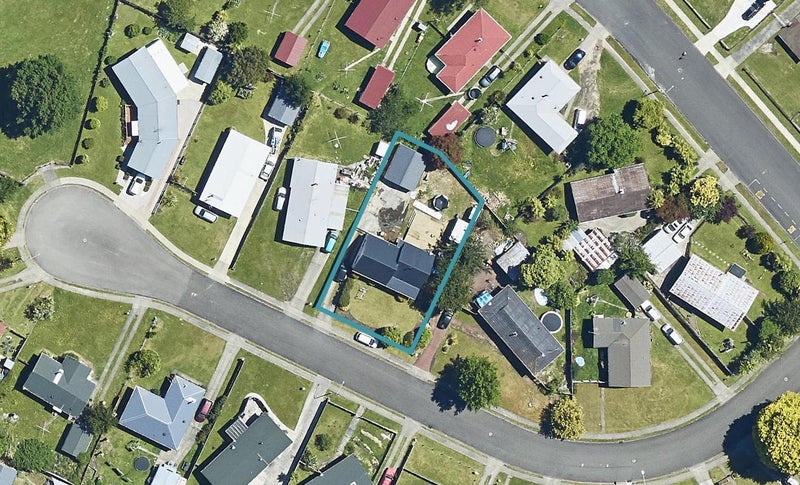 7 Sapphire Place, Pukehangi, Rotorua - Carousel 1