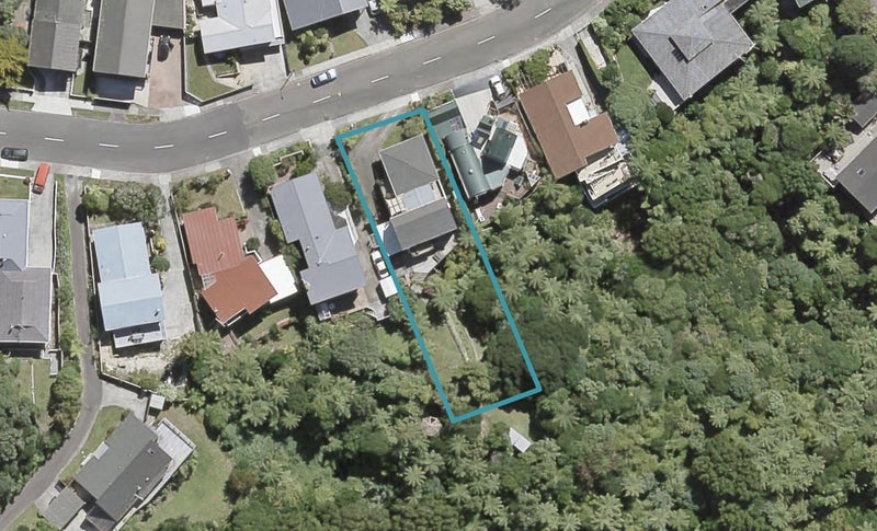 53 Harbour View Road, Harbour View, Lower Hutt - Carousel 1