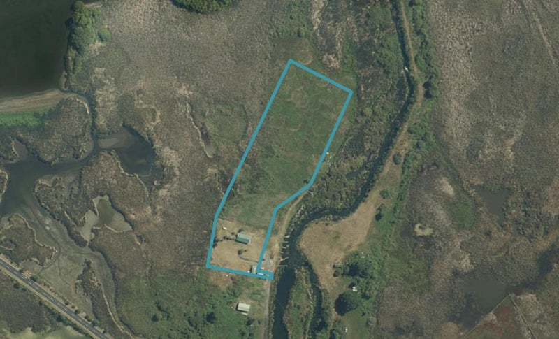608 State Highway 41, Tokaanu - Carousel 1