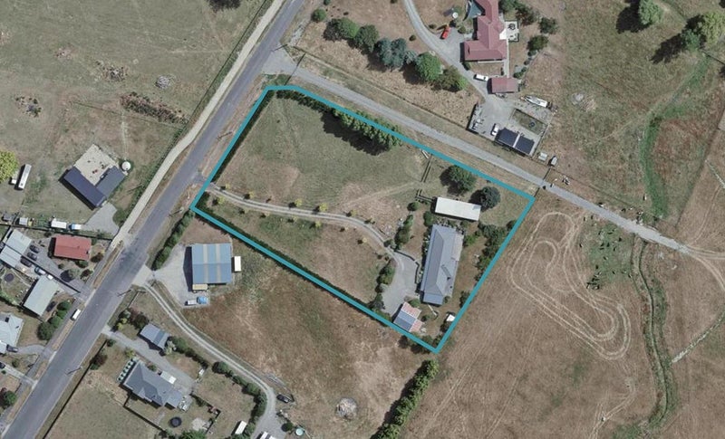 98 Gordon Street, Lansdowne, Masterton - Carousel 1