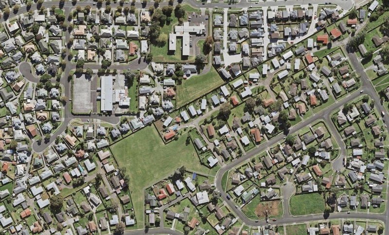 40D Cottingham Crescent, Mangere East, Auckland - Carousel 1
