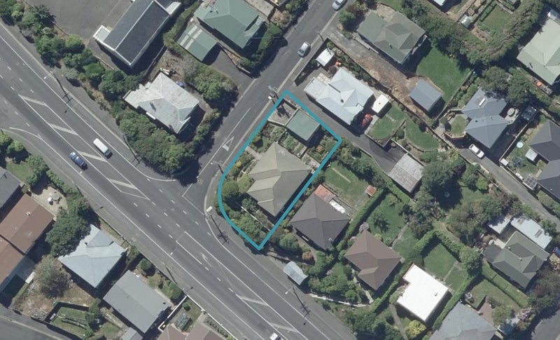 2 Gilmore Street, Kaikorai, Dunedin - Carousel 1