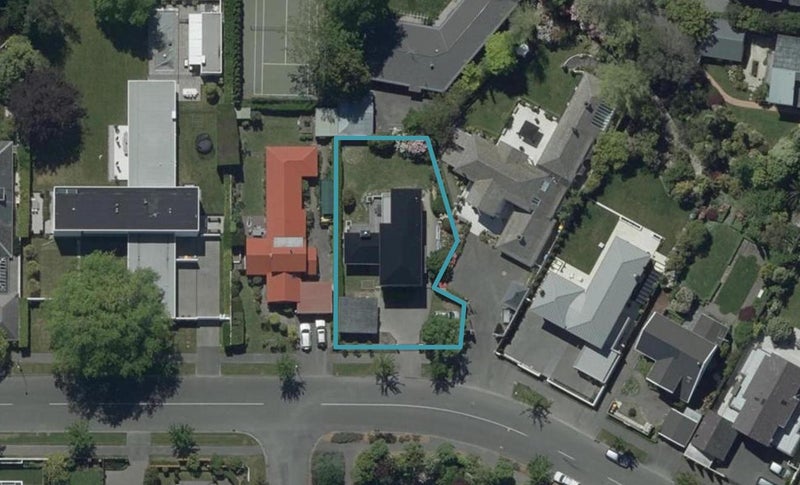 16 Weka Street, Fendalton, Christchurch - Carousel 1