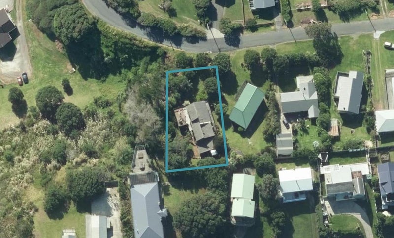 14 Bayly Street, Dargaville - Carousel 1