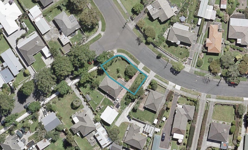 105 Thackeray Street, Trentham, Upper Hutt - Carousel 1
