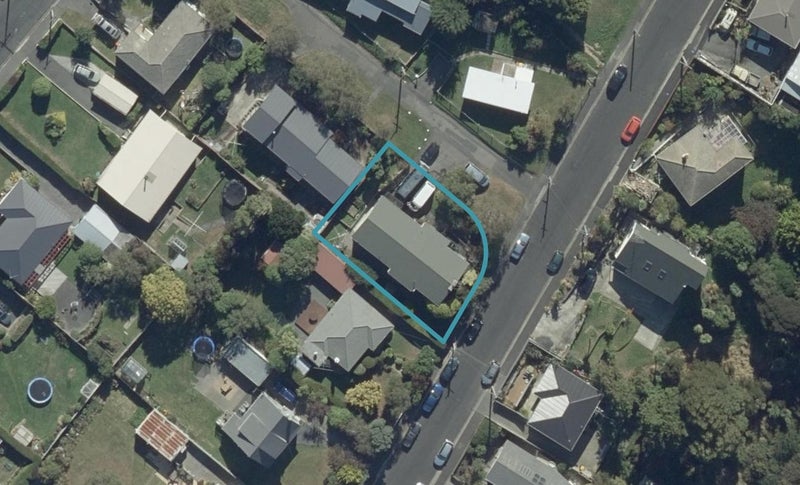 1 Mannering Street, Waverley, Dunedin - Carousel 1