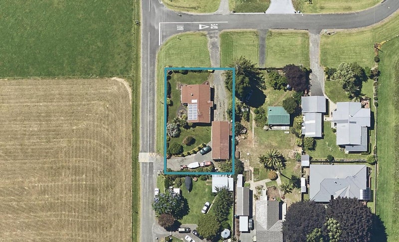 4 Chelmsford Street, Tahawai, Katikati - Carousel 1