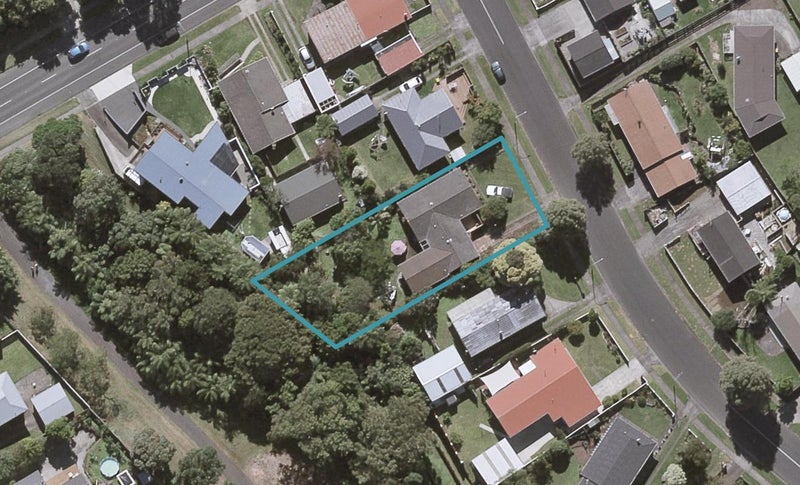 5 Gardenia Avenue, Bell Block, New Plymouth - Carousel 1
