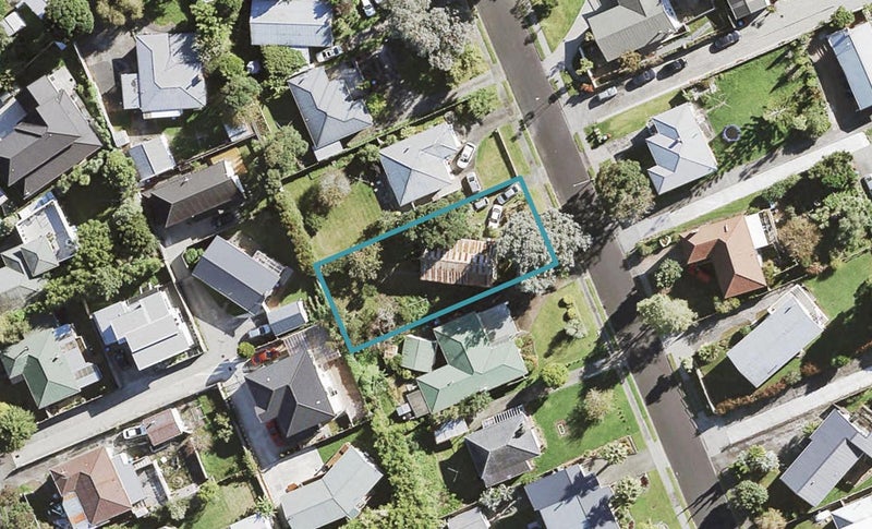 36 Caronia Crescent, Lynfield, Auckland - Carousel 1