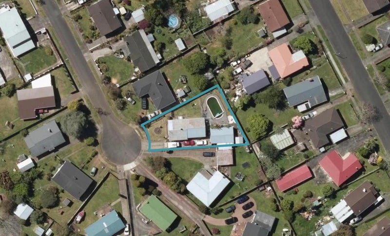 9 Garden Place, Tikipunga, Whangarei - Carousel 1