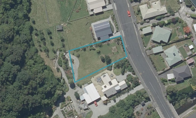 11 Rockside Road, Glenleith, Dunedin - Carousel 1