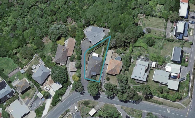 171 Totara Road, Miramar, Wellington - Carousel 1
