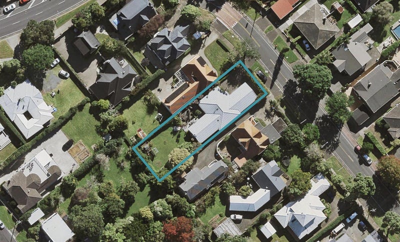 72 Wheturangi Road, Greenlane, Auckland - Carousel 1