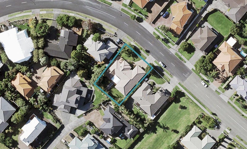 21 Alicia Road, Somerville, Auckland - Carousel 1