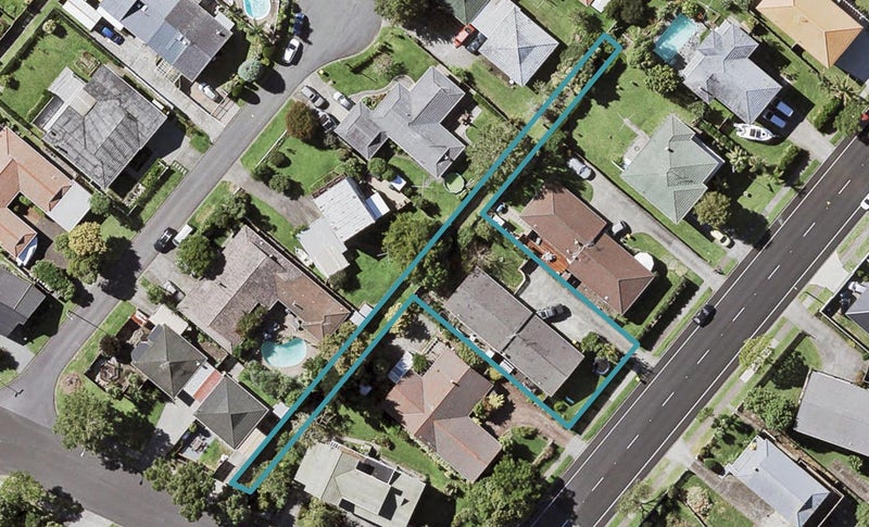1/41 Prince Regent Drive, Half Moon Bay, Auckland - Carousel 1