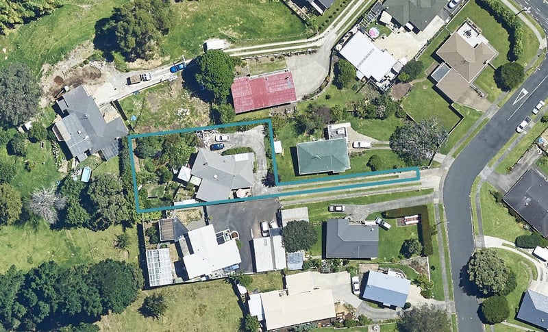 7 Upland Street, Brookfield, Tauranga - Carousel 1