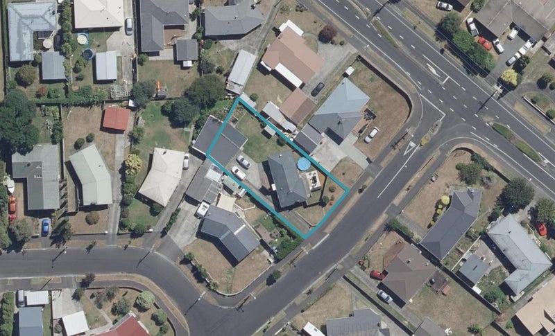 3 Mears Road, St Andrews, Hamilton - Carousel 1