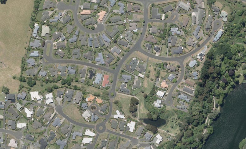 15 Norfolk Drive, Otamatea, Whanganui - Carousel 1