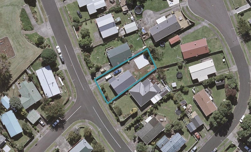 32 Gardenia Avenue, Bell Block, New Plymouth - Carousel 1