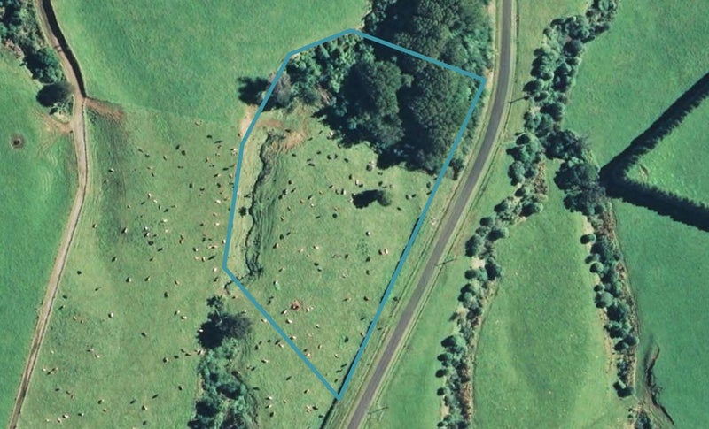 562 Kent Road, Korito, New Plymouth - Carousel 1