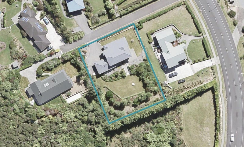 61A Kirton Drive, Riverstone Terraces, Upper Hutt - Carousel 1