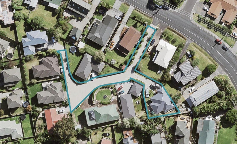 99 Simpson Road, Ranui, Auckland - Carousel 1
