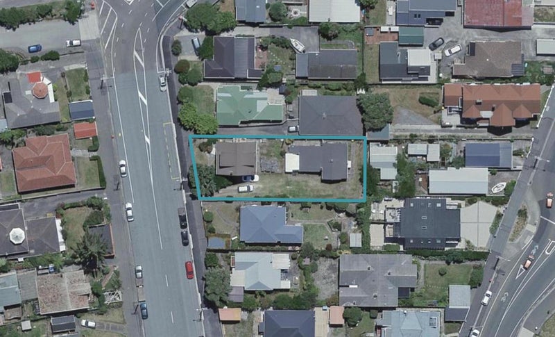 215 Sutherland Road, Lyall Bay, Wellington - Carousel 1