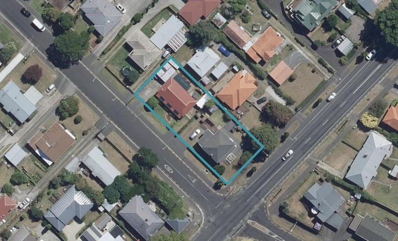 2A Walsh Street, Forest Lake, Hamilton - Carousel 1