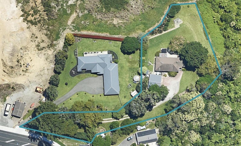 62 Kennedy Road, Pyes Pa, Tauranga - Carousel 1