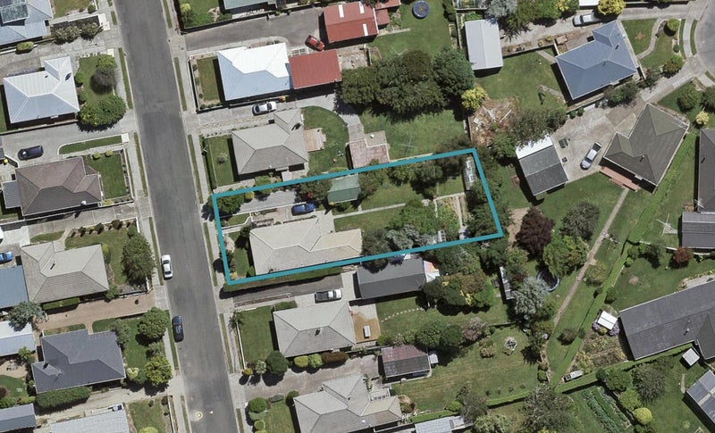 13 Adamson Crescent, Glengarry, Invercargill - Carousel 1