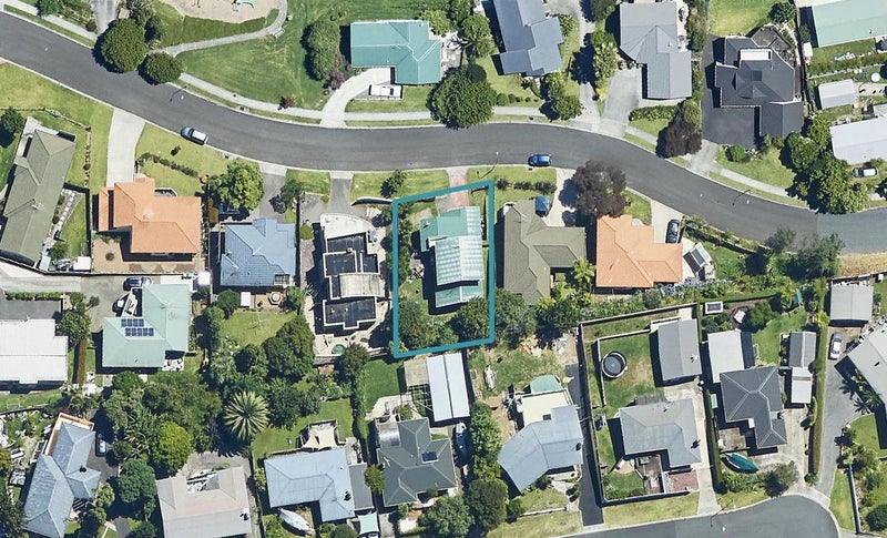 5 Te Koari Drive, Brookfield, Tauranga - Carousel 1