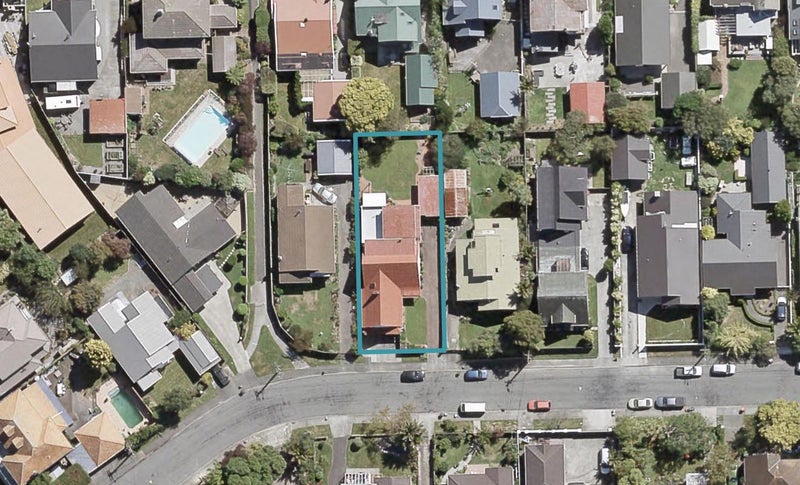 11 Maire Street, Woburn, Lower Hutt - Carousel 1