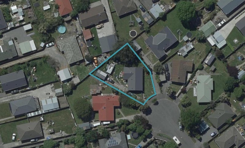 15 Dalglish Place, Hoon Hay, Christchurch - Carousel 1