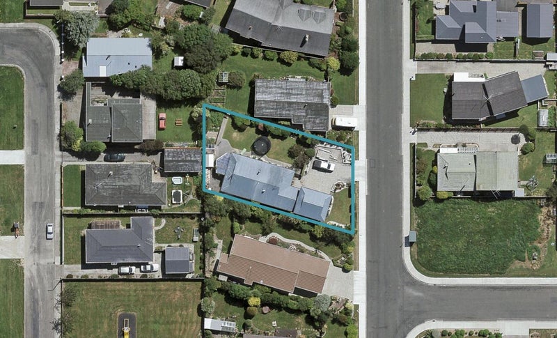 37 Kildare Drive, Waikiwi, Invercargill - Carousel 1