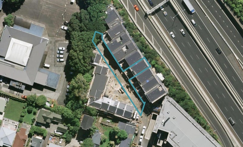 8 Foundries Lane, Freemans Bay, Auckland - Carousel 1